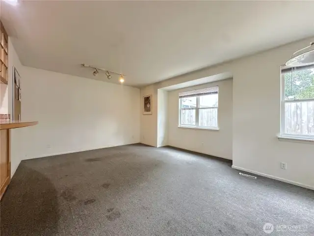 Family room/dining