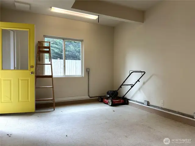 Converted Garage for Office/Work space