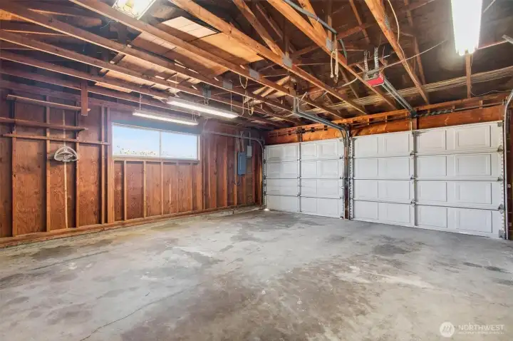 2 car garage