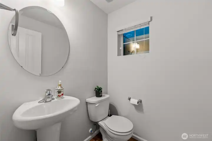 powder bath 1st floor