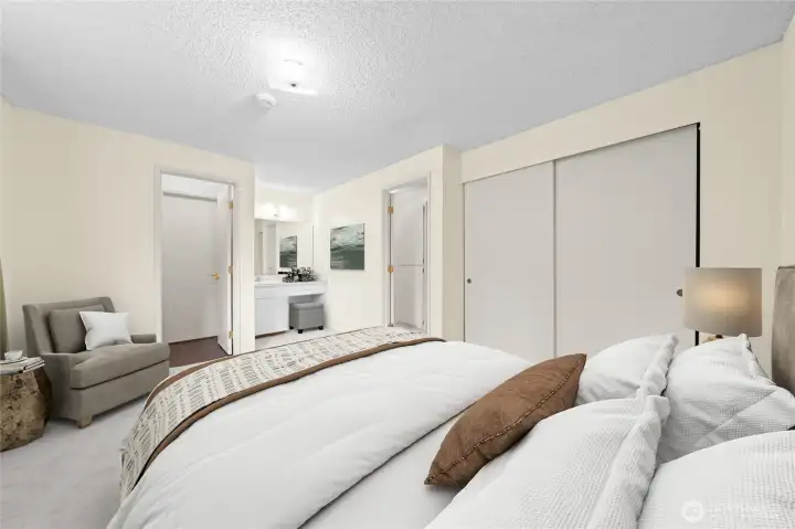 Another nice view of the Primary bedroom~