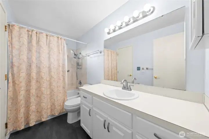 Upstirs Full bathroom is a continental bathroom-love the extra counter space