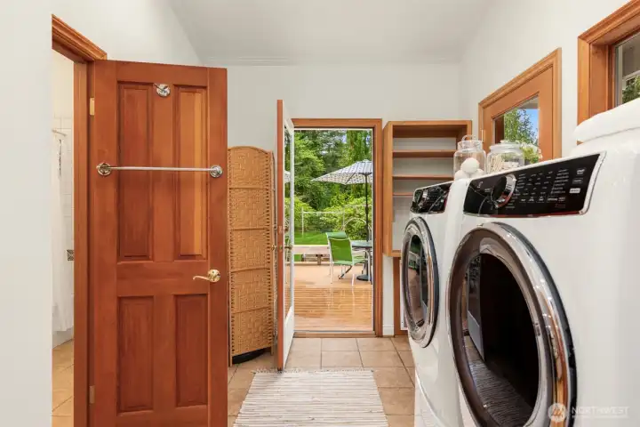 Large laundry/mud room with full bath to clean up the 2 and 4 leggers!