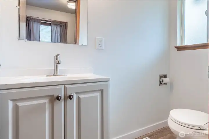 The half bath off the laundy/mudroom. The half bath off the laundy/mudroom.