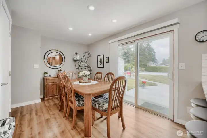 Formal Dining
