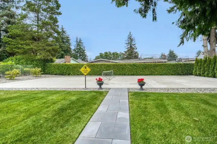 Entry to Sport Court