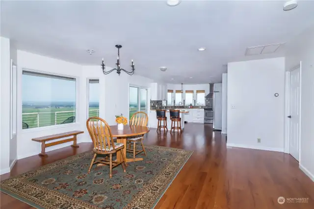 Dining room/Great room