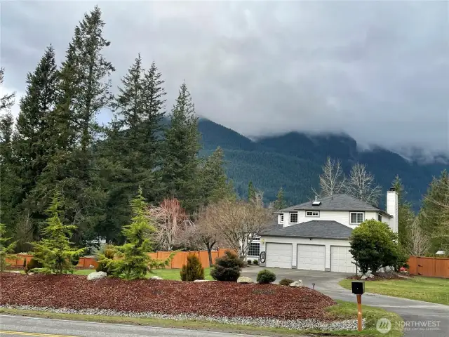 Spectacular view of Mt Si