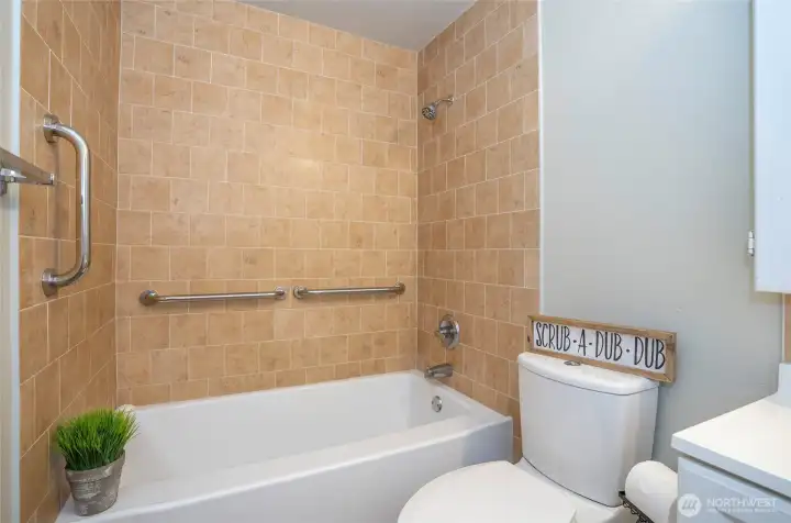 Primary suite bathroom