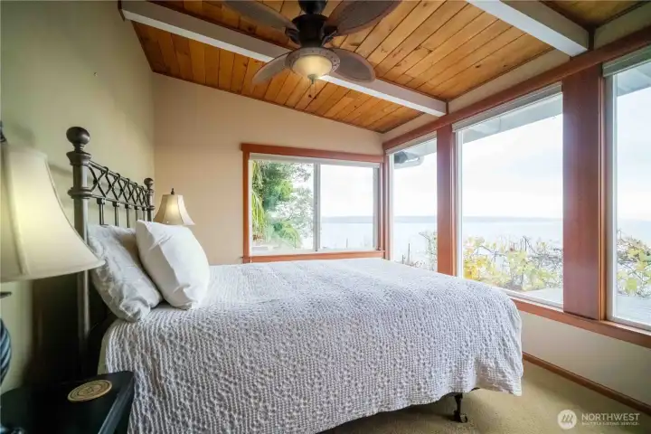 Primary bedroom has incredible Southerly views of Mt Rainier, the Mukilteo ferry crossing & the Olympic Mountains.