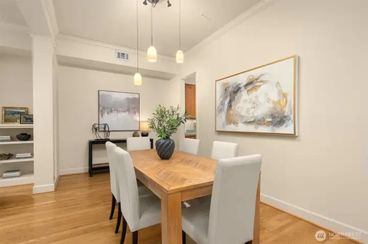Dining room easily accommodates large gatherings