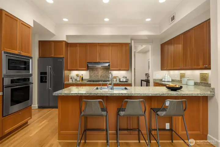 Fantastic kitchen with gas cooking and stainless appliance package.