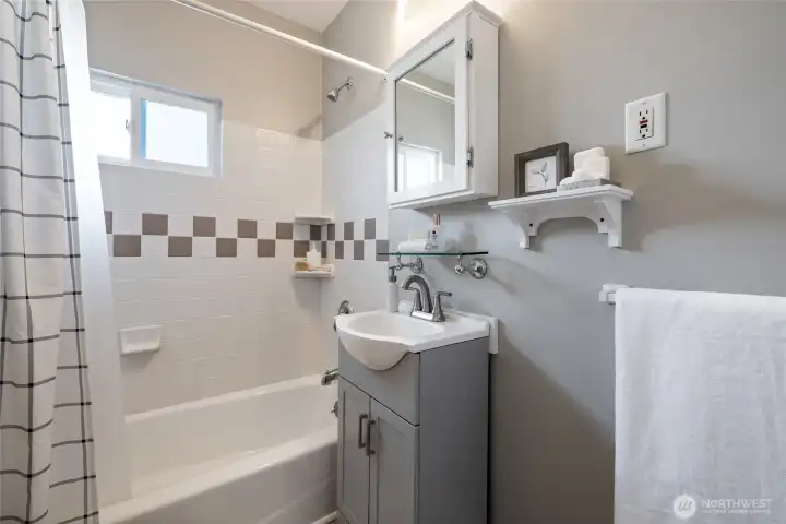 Hallway Bathroom -Second Floor