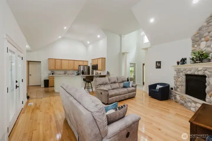 From living room, looking on to the kitchen with breakfast nook.