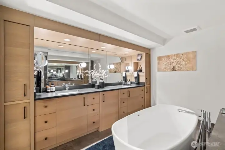 Spa-inspired primary bath for relaxation and retreat