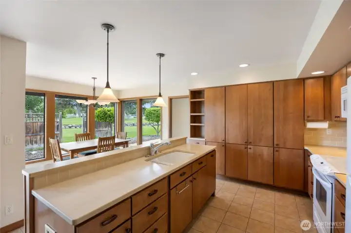 Kitchen w/ eating space Kitchen w/ eating space