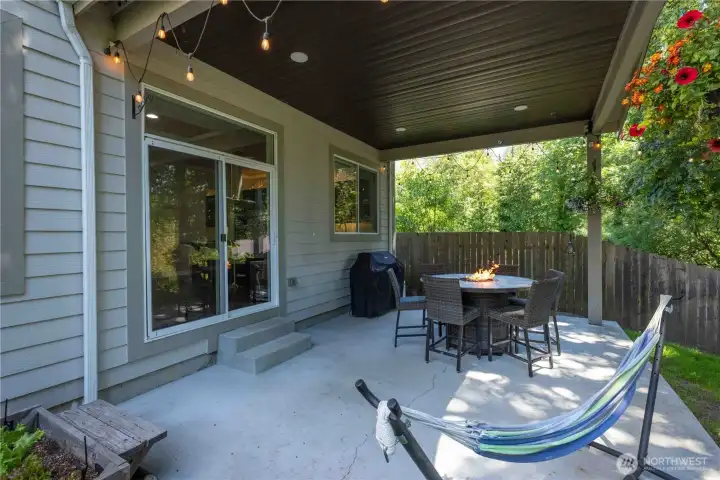 Back patio is covered for year round useage.