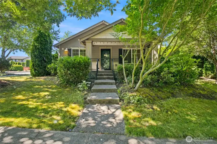 Spacious corner lot
