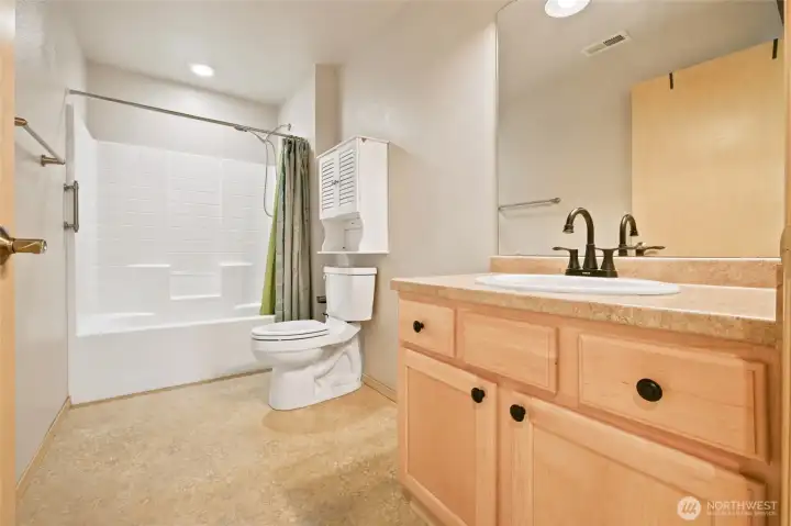 Huge bathroom
