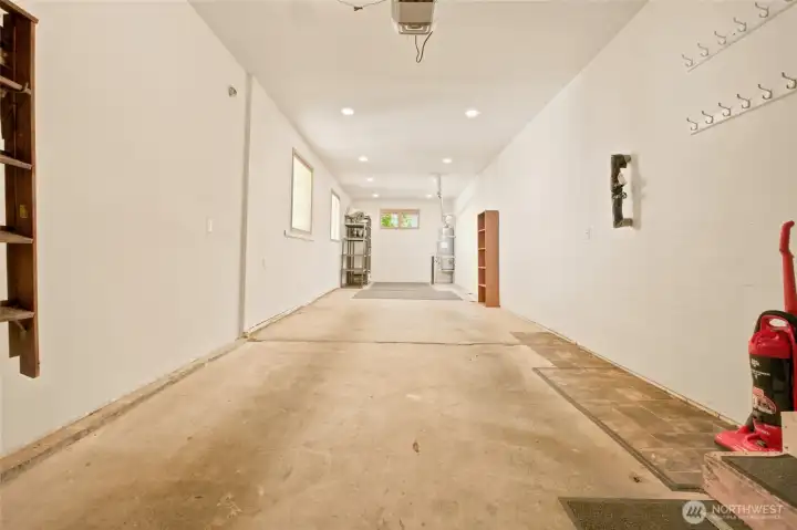 Tandem garage