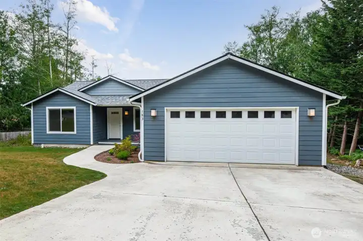 A smart entry point into North Bay for buyers looking for a full-time residence, weekend home, or investment hold
