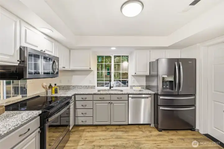 Recently updated kitchen. Recently updated kitchen.