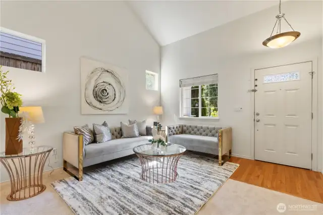 Great room,  High ceiling