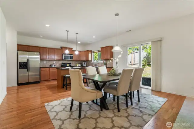 Spacious living room