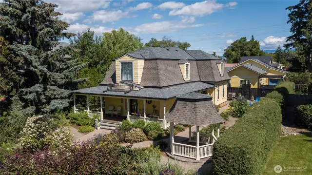 The Harriet House was built by the Bishop family in 1903 as a boarding house for their daughters to attend the State Normal School.