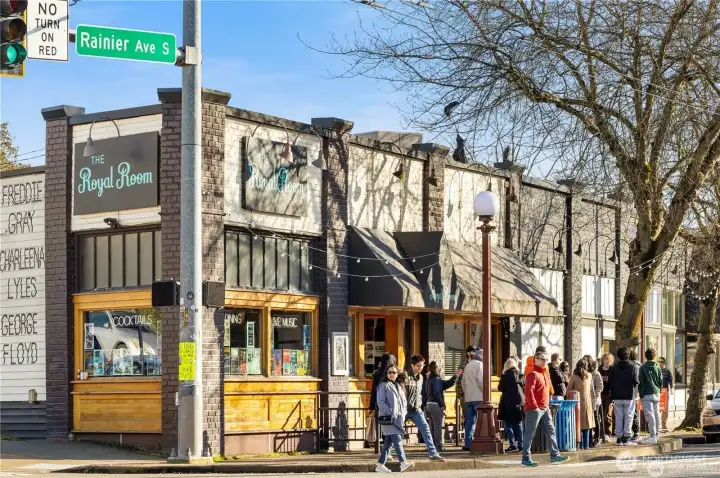 Vibrant Columbia City