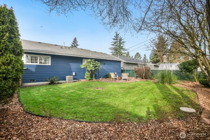 Manicured and well kept yard.