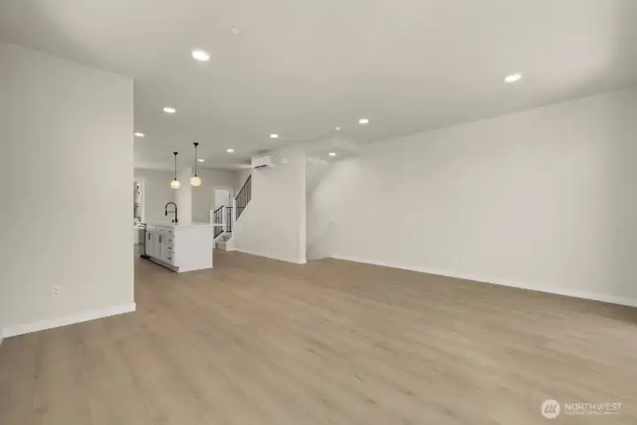 Photographs are for illustrative purposes only. Features, finishes, interior/exterior colors, landscaping and floorplan shown may vary from actual homes built Photographs are for illustrative purposes only. Features, finishes, interior/exterior colors, landscaping and floorplan shown may vary from actual homes built
