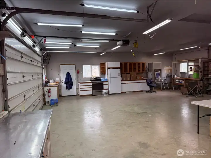 There is a kitchen in the garage so great for large group gatherings out of the weather.