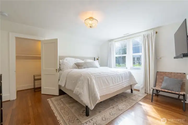 Larger second level en-suite bedroom.