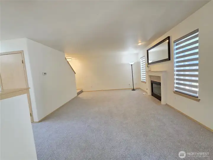 Living room. Also new window blinds.