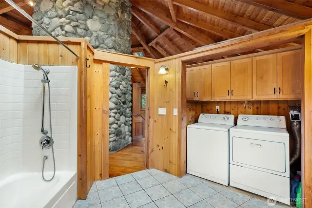 Upper floor bathroom & laundry area
