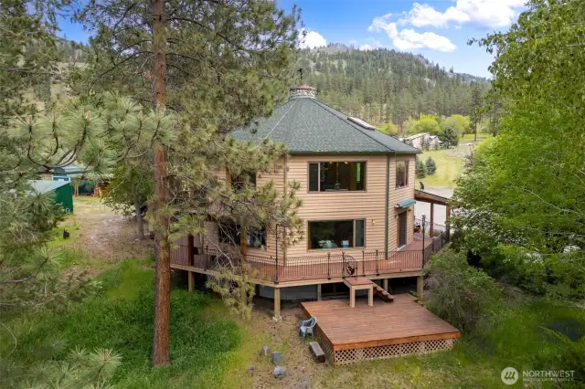 Tree House lower Deck