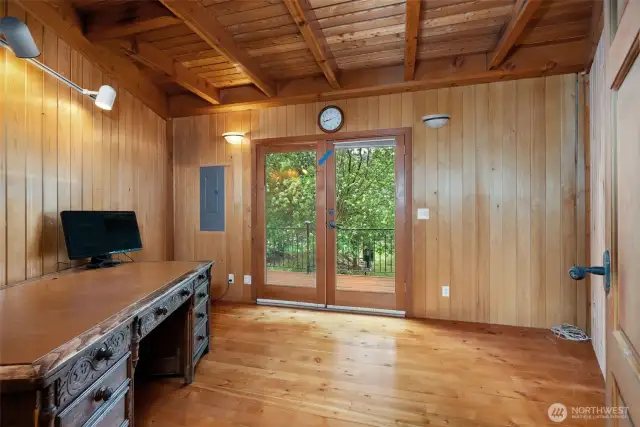 Main floor office/bedroom