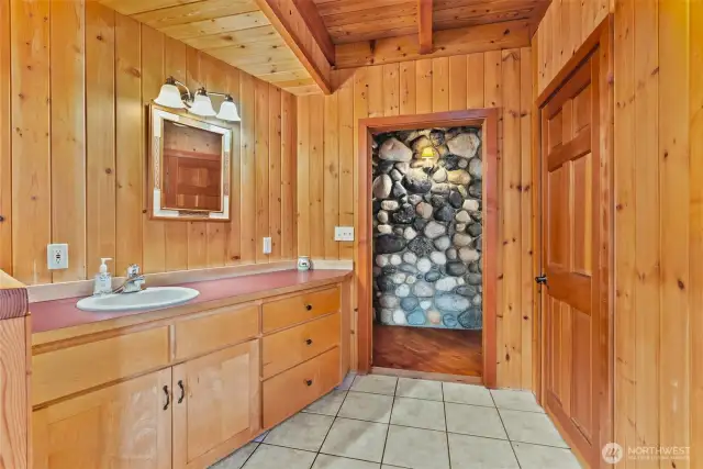Main Floor Bathroom
