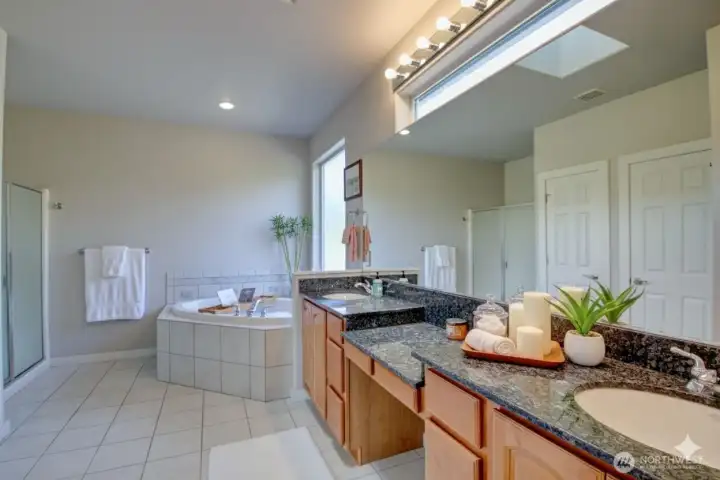 primary bath - virtually staged