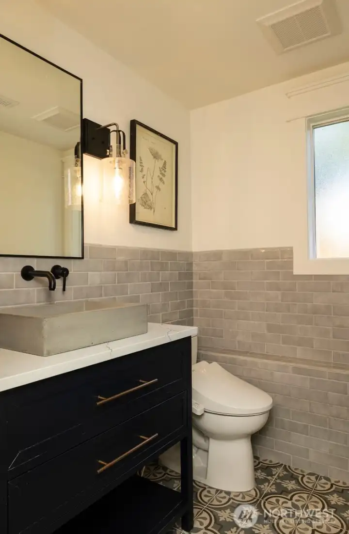 Lower level half bath