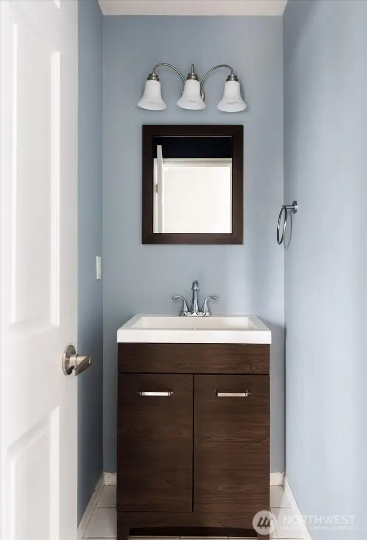 Powder room