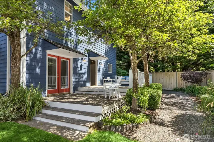 The back yard has a two tiered deck and plenty of garden space. The back yard has a two tiered deck and plenty of garden space.