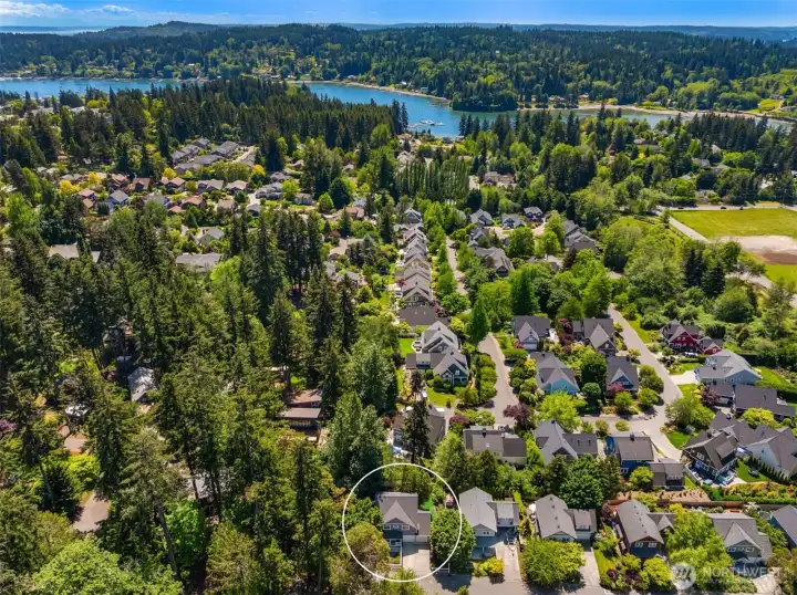 Bainbridge Island living with peace and quiet but close to everything! Bainbridge Island living with peace and quiet but close to everything!