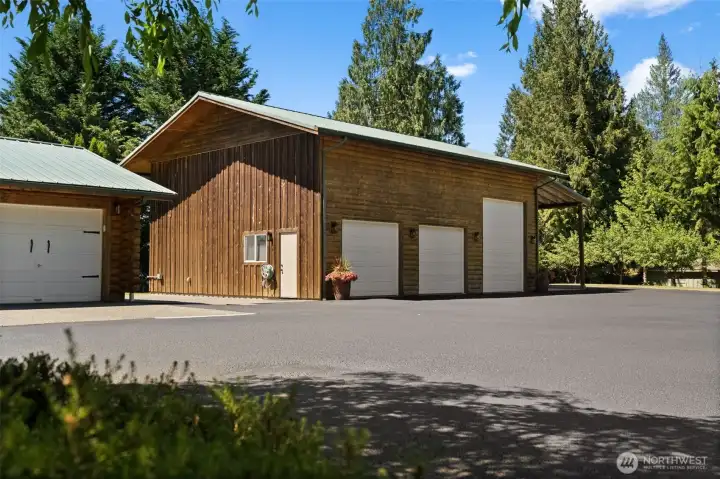 Detached shop provide the perfect space for all of your hobbies