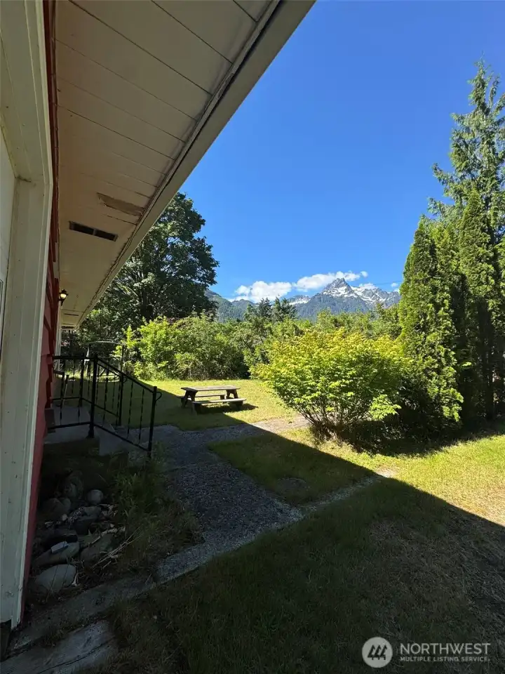 Whitehorse Mtn views!