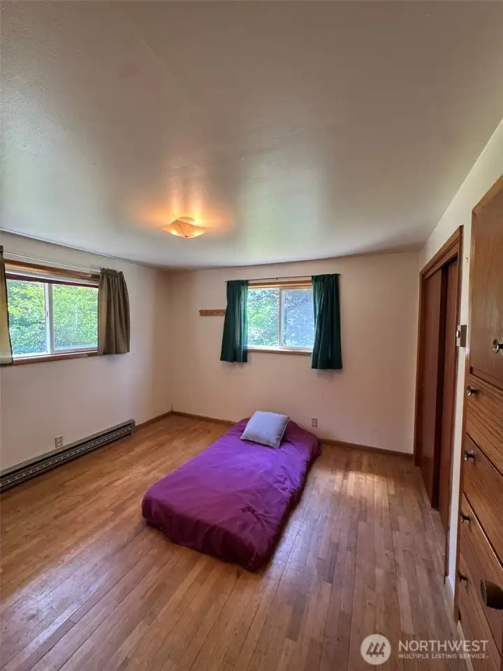 Bedroom #1