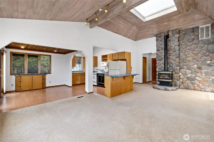 Vaulted ceilings with skylights