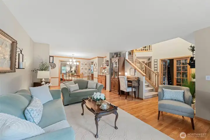 Thoughtfully designed floor plan seamlessly connects the formal living & dining rooms!