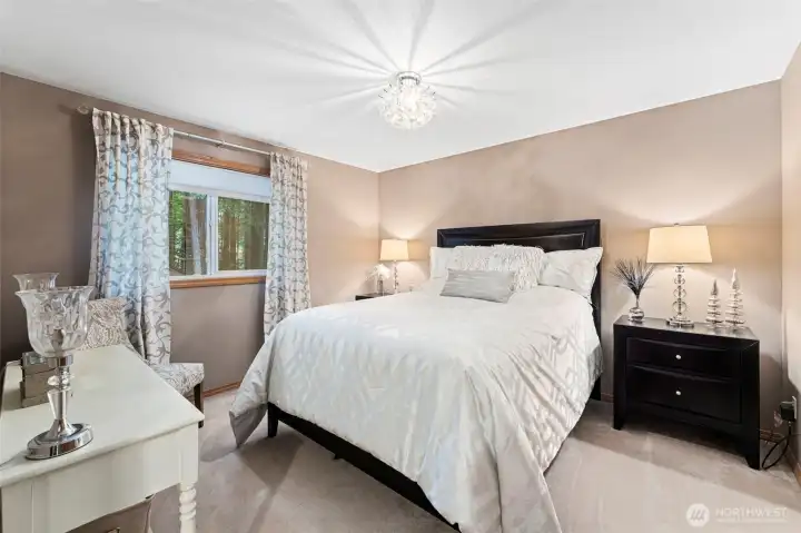 Upstairs bedroom #2